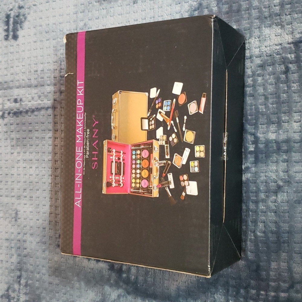 All in One Makeup kit Shany